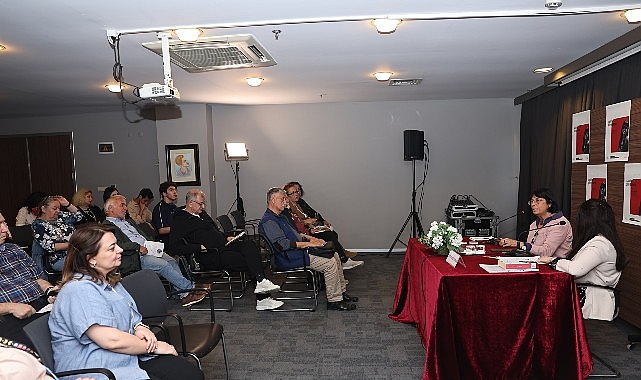 Bet&uuml;l Tarıman Nil&uuml;fer&rsquo;de okurlarıyla buluştu