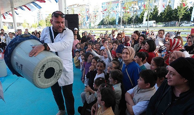 Bilim Şov, 23 Nisan&rsquo;a renk kattı