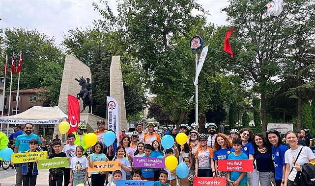 Bisiklet tutkunları, pedallarını TEGV&rsquo;li &ccedil;ocuklara umut olmak i&ccedil;in &ccedil;evirdi