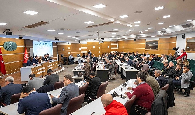 Bornova Belediyesi&rsquo;nden temizlik atağı