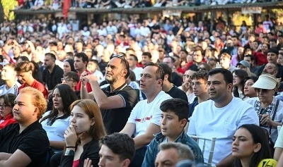 Bornova&rsquo;da tek y&uuml;rek