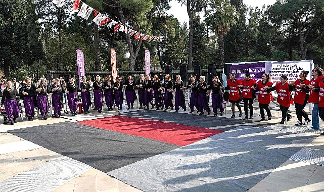 Bornova&rsquo;da 8 Mart Dayanışması