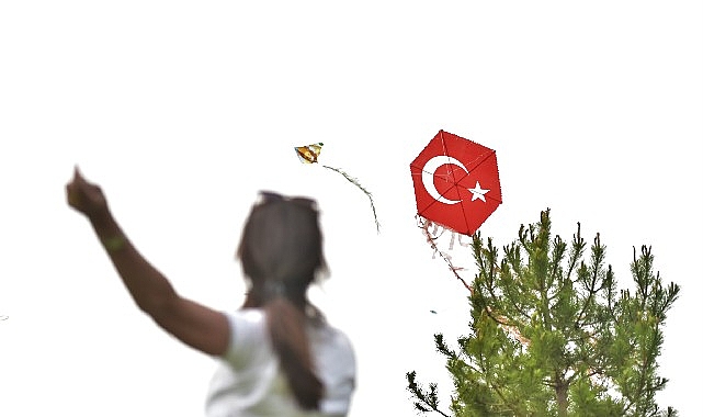 Bornova&rsquo;da g&ouml;ky&uuml;z&uuml; &ccedil;ocukların renkleriyle şenlenecek