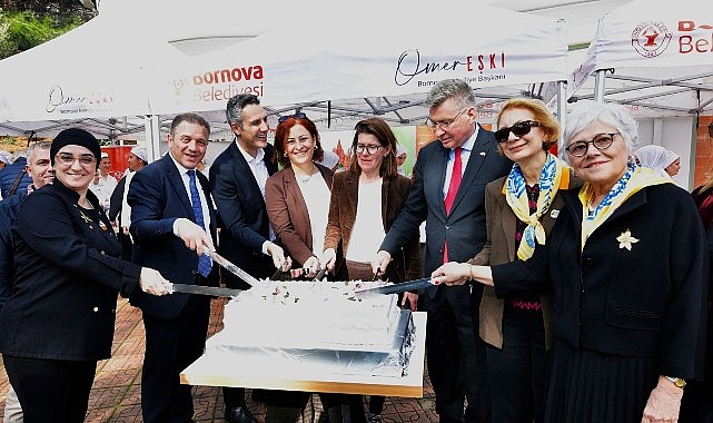 Bornova&rsquo;da Hamurdan Umuda