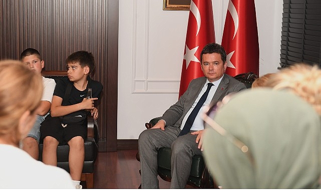 Bosnalı &ouml;ğrencilerden Başkan Aydın&rsquo;a ziyaret