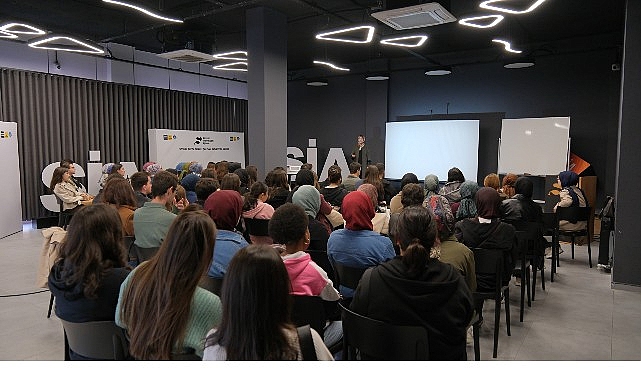 Bu Ders SİA&rsquo;dayız Programı &Uuml;niversiteleri Sosyal İnovasyonla Buluşturuyor