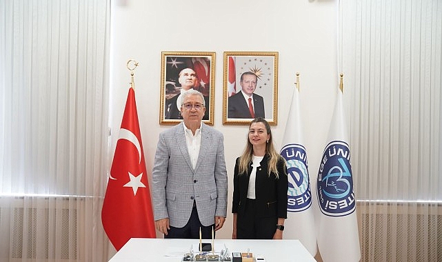 Bu proje ile sinovitin teşhisine y&ouml;nelik iki yeni yerli ve milli ila&ccedil; geliştirilecek