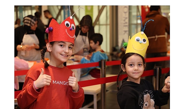 Bu stantlar &ldquo;Okula Bi&rsquo; Mola&rsquo;ya&rdquo; renk kattı