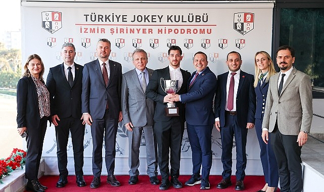 Buca Belediye Başkanlığı Koşusu&rsquo;nu &Ouml;nderbeyim kazandı