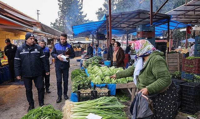 Buca Belediyesi&rsquo;nden pazar yerlerinde &ldquo;kayıt dışı&rdquo; operasyonu