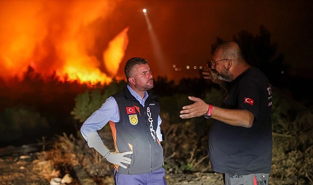 Buca t&uuml;m gece alevlerle m&uuml;cadele etti