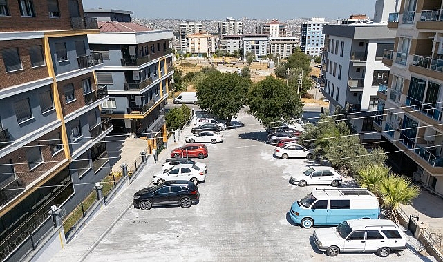Buca&rsquo;da cep otoparkları ile mahalleler nefes alıyor