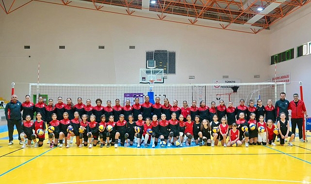 Burhaniye Belediyesi&rsquo;nden spora teşvik