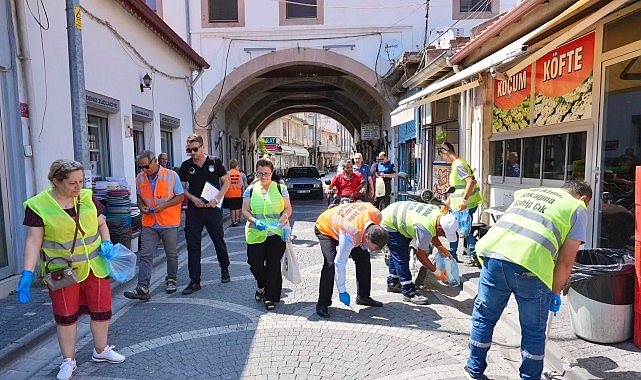 Burhaniye Belediyesi&rsquo;nden temiz &ccedil;evre i&ccedil;in kararlı adım