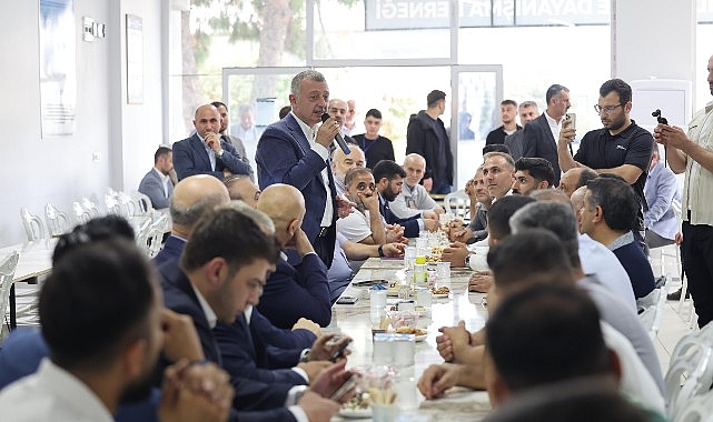 B&uuml;y&uuml;kakın, &Ccedil;ayırova'da dernekleri ziyaret etti