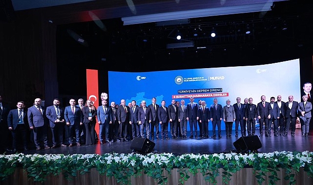 B&uuml;y&uuml;kakın: Kentsel d&ouml;n&uuml;ş&uuml;m&uuml;  kararlı adımlarla y&uuml;r&uuml;t&uuml;yoruz
