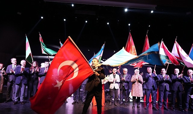 B&uuml;y&uuml;kakın: Yeni y&uuml;zyıl  T&uuml;rkl&uuml;ğ&uuml;n y&uuml;zyılı olacak