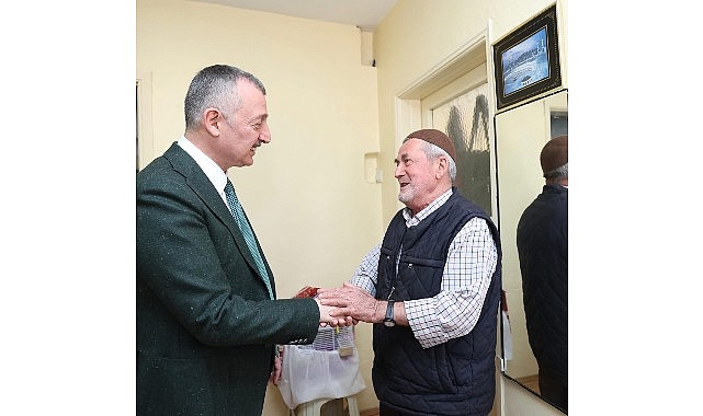 B&uuml;y&uuml;kakın&rsquo;dan Cavit Amca&rsquo;yı sevindiren s&uuml;rpriz