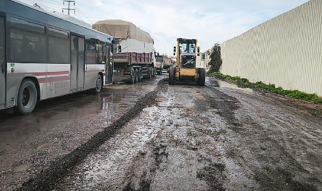 B&uuml;y&uuml;kşehir, aşırı yağış sonrası kapanan yolları bir bir a&ccedil;ıyor
