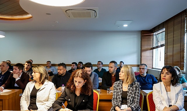B&uuml;y&uuml;kşehir Belediyesi Erişilebilirlik seferberliği toplantısı d&uuml;zenledi