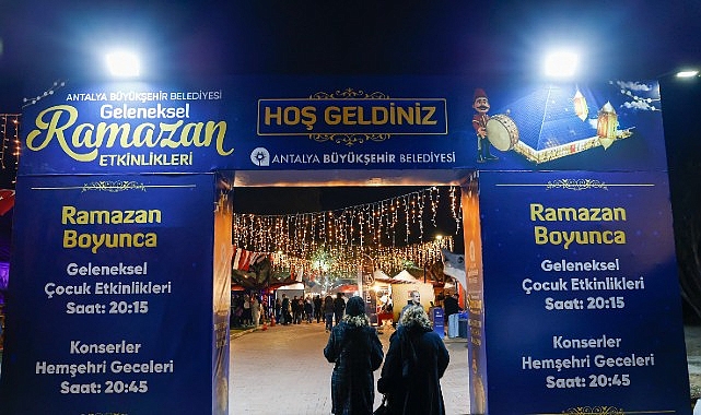 B&uuml;y&uuml;kşehir Belediyesi&rsquo;nin Geleneksel Ramazan Etkinlikleri s&uuml;r&uuml;yor