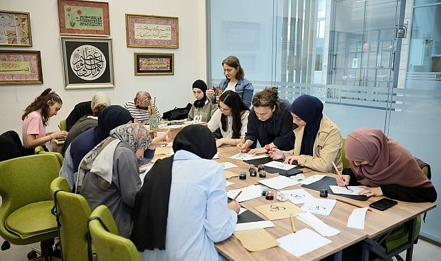 B&uuml;y&uuml;kşehir gen&ccedil;leri sanatla buluşturdu