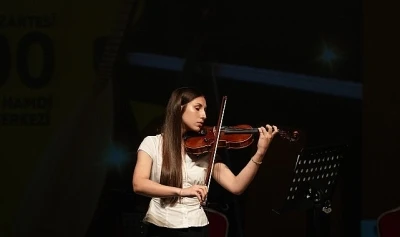 B&uuml;y&uuml;kşehir ile b&uuml;y&uuml;yen yetenekler sahnede parladı