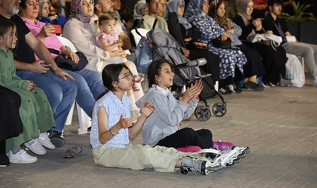 B&uuml;y&uuml;kşehir Mehter Takımı kalplere dokundu