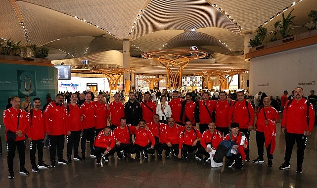 B&uuml;y&uuml;kşehir Mehteri, festival i&ccedil;in Ulsan'da