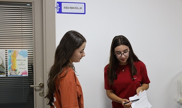 B&uuml;y&uuml;kşehir, YKS tercihinde &ouml;ğrencilere rehber oldu
