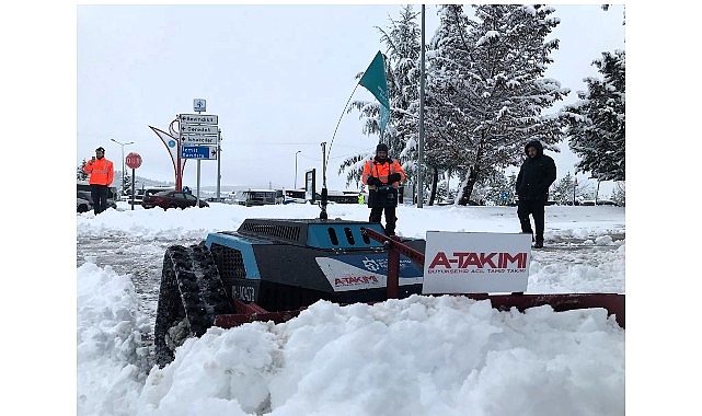 B&uuml;y&uuml;kşehir&rsquo;den karla m&uuml;cadelede robotik teknoloji
