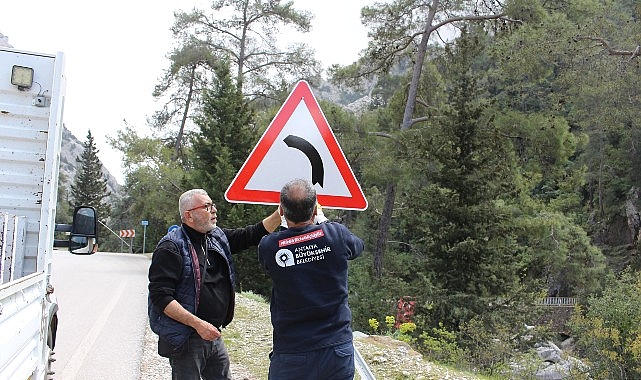 B&uuml;y&uuml;kşehir&rsquo;den Kemer yayla yollarında kapsamlı &ccedil;alışma