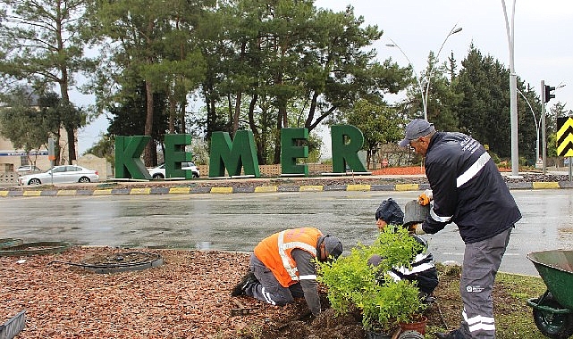 B&uuml;y&uuml;kşehir'den Kemer'de peyzaj &ccedil;alışması