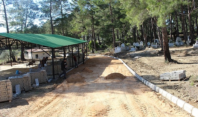 B&uuml;y&uuml;kşehir&rsquo;den Manavgat&rsquo;ta mezarlıklarda &ccedil;alışma