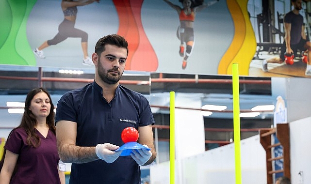 B&uuml;y&uuml;kşehir&rsquo;den Parkinson hastalarına &ouml;zel eğitim