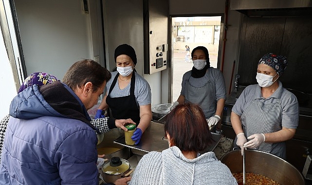 B&uuml;y&uuml;kşehir&rsquo;den Ramazan ayı boyunca 4 &ccedil;eşit sıcak yemek ikramı
