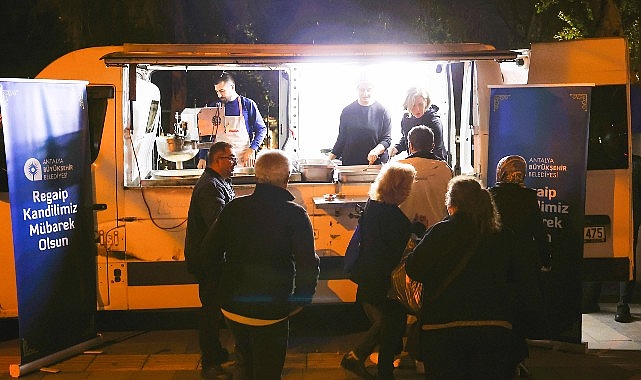 B&uuml;y&uuml;kşehir&rsquo;den Regaip Kandili&rsquo;nde lokma ve kandil simidi İkramı