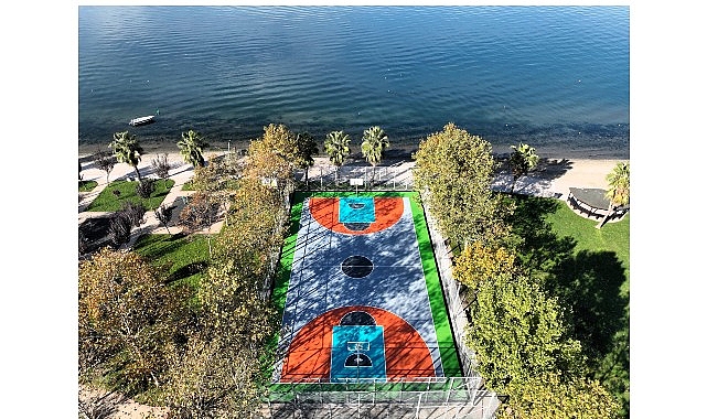 B&uuml;y&uuml;kşehir'den spor sahalarına yenileme &ccedil;alışması