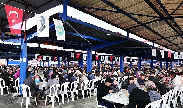 B&uuml;y&uuml;kşehir&rsquo;in İftar Sofrası G&ouml;rdes&rsquo;te Kuruldu