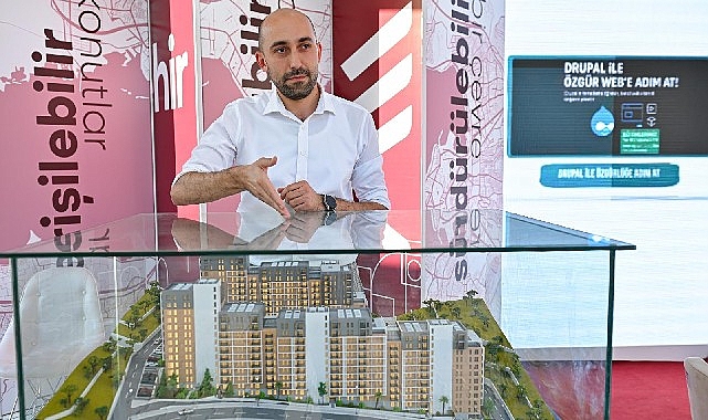 B&uuml;y&uuml;kşehir&rsquo;in sosyal konut projesi İEF&rsquo;de VR g&ouml;zl&uuml;kle tanıtılıyor