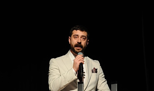 &Ccedil;anakkale ruhu Karşıyaka&rsquo;da sahneye taşındı