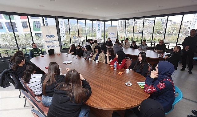 Canik Belediyesi, Bağımlılık ve Bağımlılıkla M&uuml;cadele Semineri ger&ccedil;ekleştirdi.