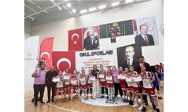 Canik Belediyespor&rsquo;dan &Ccedil;ifte T&uuml;rkiye Şampiyonluğu
