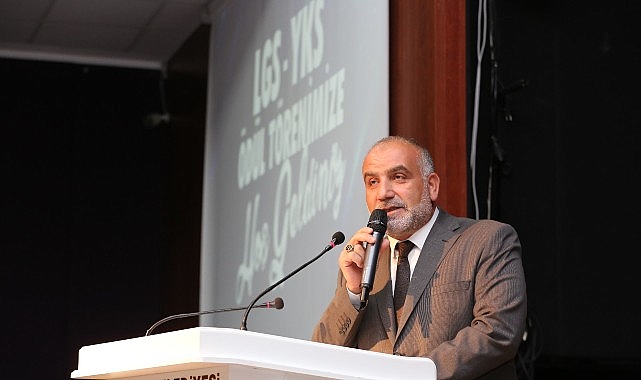 Canik'te Gelenek Devam Ediyor: YKS ve LGS'de Dereceye Girene &Ouml;d&uuml;l