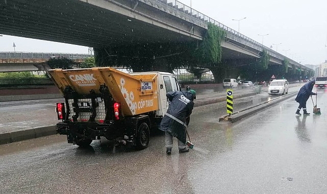 Canik'te Sağanak Yağışa Karşı Etkin M&uuml;cadele