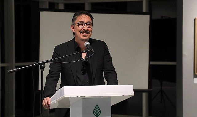 &Ccedil;ankaya&rsquo;da Cihat Aral Sergisi: Pencereden Gelen Soğuk Maviydi