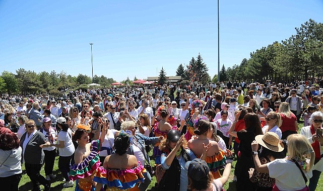 &Ccedil;ankaya'da Hıdırellez Coşkusu: &Ccedil;ankaya Evleri Bahar Pikniği