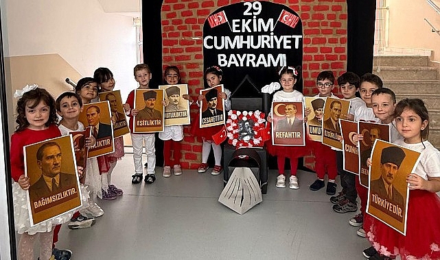 &Ccedil;ankaya&rsquo;nın Minikleri Cumhuriyet Sevincini Yaşadı