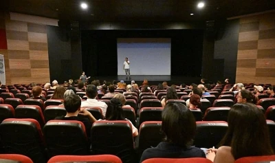 Cannes&rsquo;ın &Ouml;d&uuml;ll&uuml; Kısa Filmleri Manisalı Sinemaseverlerle Buluştu