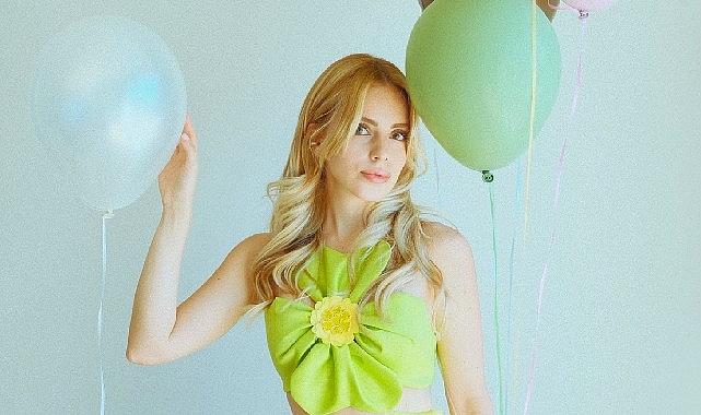 Cansu'nun ilk alb&uuml;m&uuml; &lsquo;Pastel Melankoli&rsquo; yayımda!